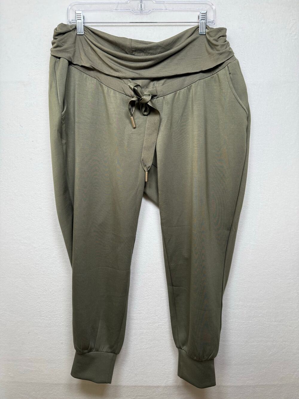 Seraphine Maternity OB Jogger, Olive Green, Size XL - NEW!